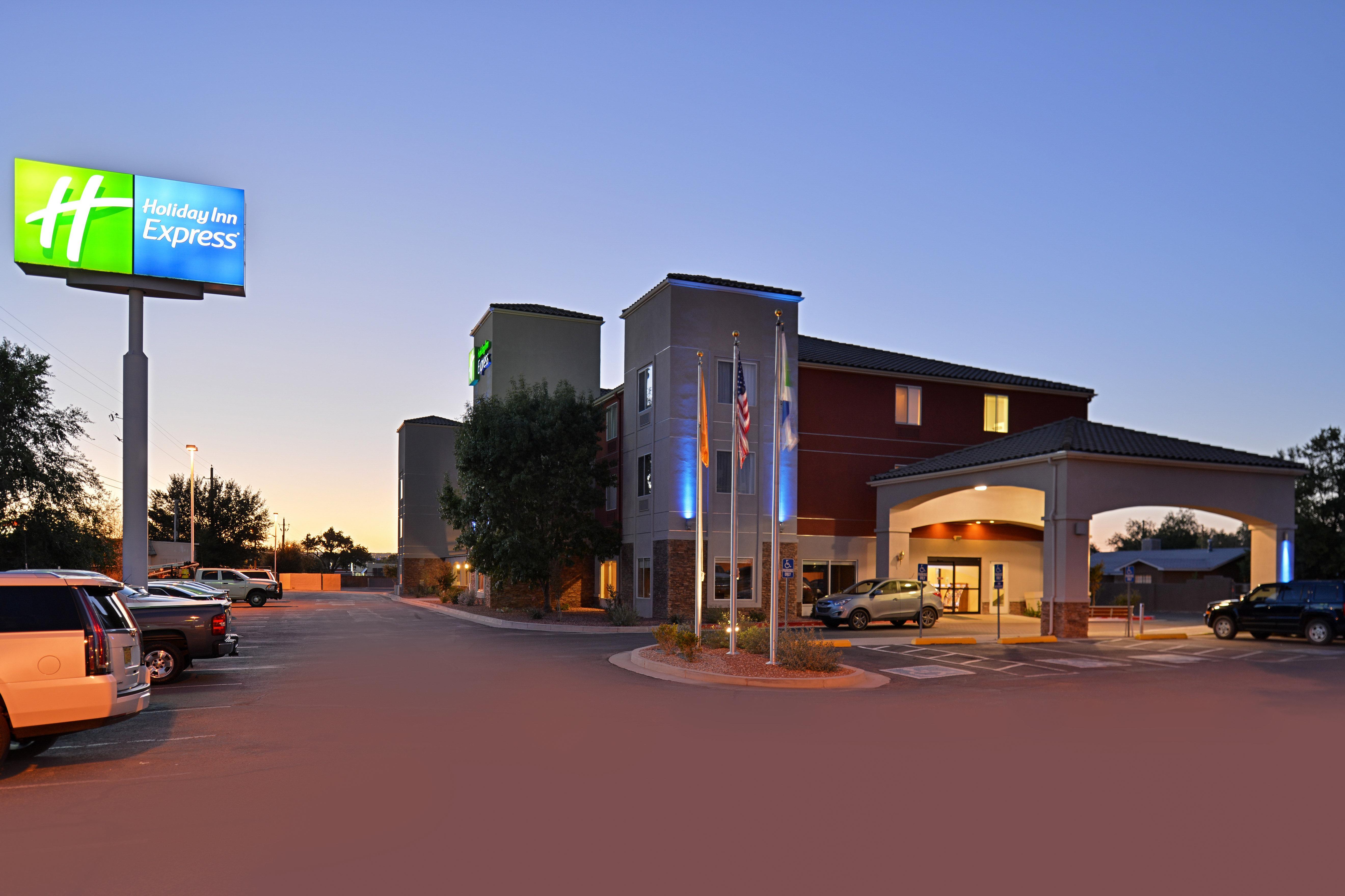 Holiday Inn Express Albuquerque N - Bernalillo, an IHG Hotel Exterior foto